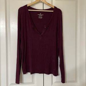 American Eagle maroon long sleeve top